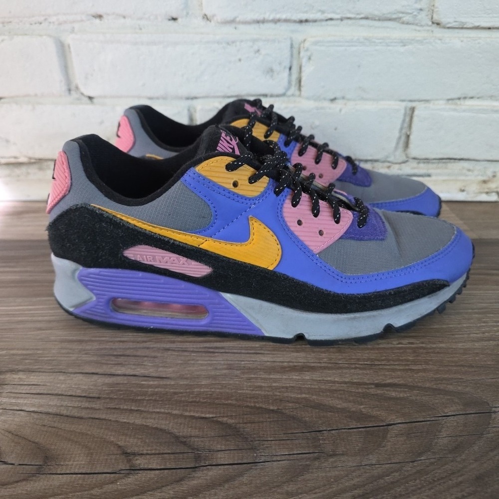 Size 9 - Nike Air Max 90 QS ACG